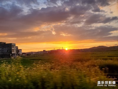 臺(tái)風(fēng)來了
