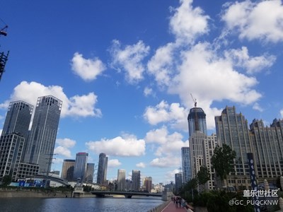 s8+拍的 沒有肉雞 只有肉人
