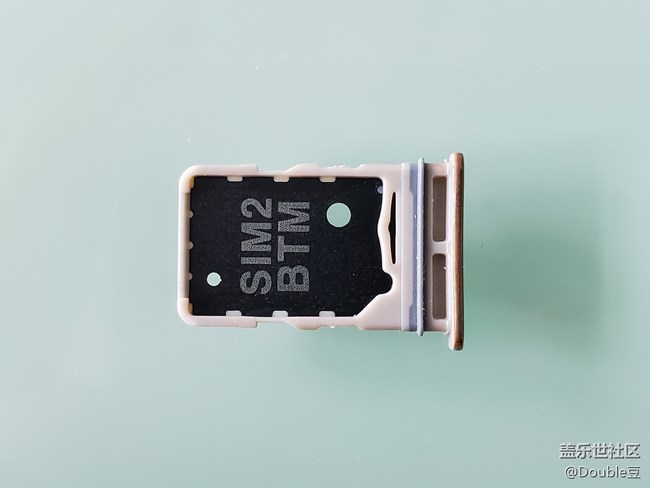 三星Galaxy A80：翻轉(zhuǎn)的藝術(shù)