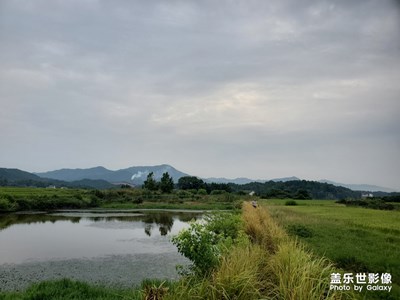 穿行江南的一個小山村
