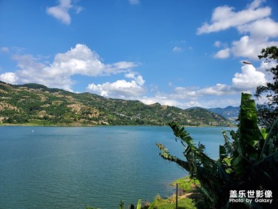 【淺秋時光】

+ 閩江的岸邊
