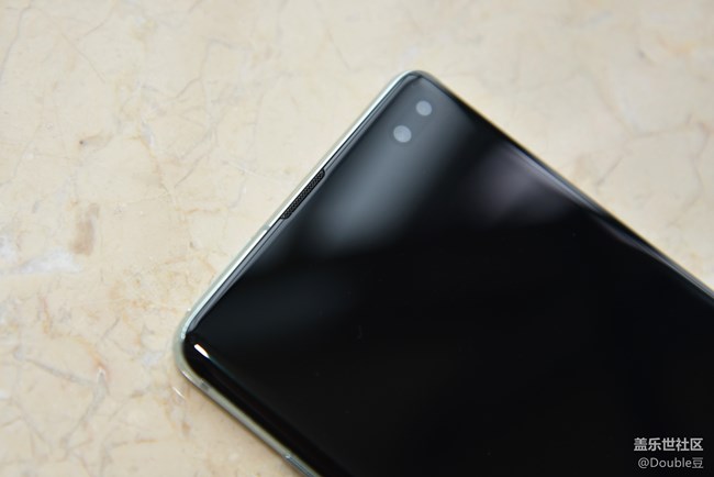 三星Galaxy S10+鑒析：閃耀之“星”