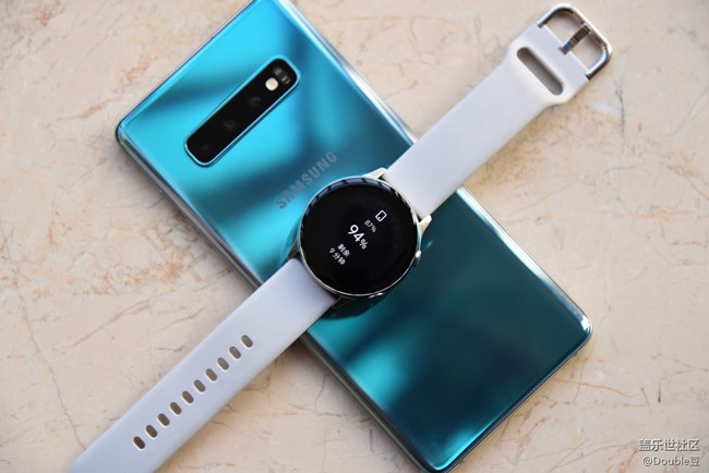 三星Galaxy S10+鑒析：閃耀之“星”