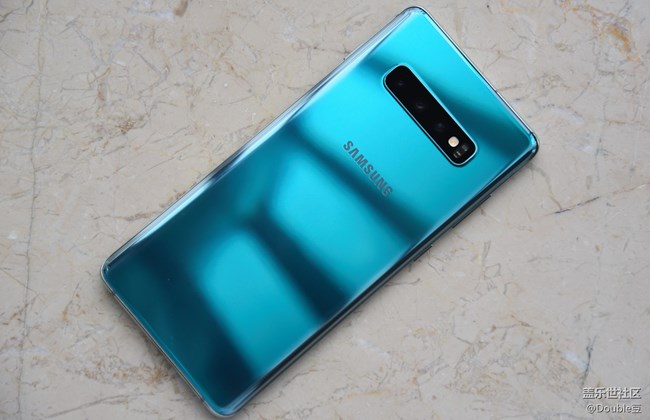 三星Galaxy S10+鑒析：閃耀之“星”