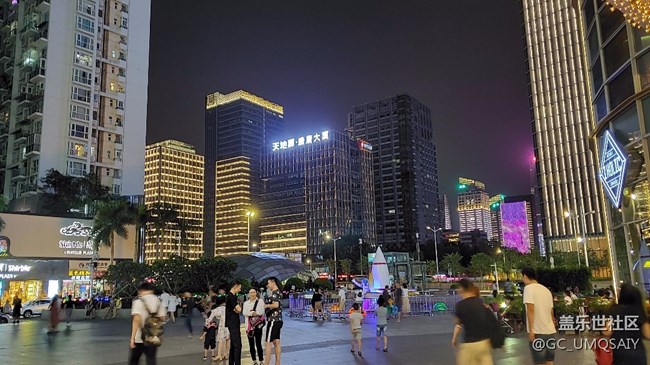 夜拍和專業(yè)模式的區(qū)別