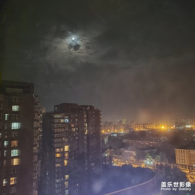 十六的月亮??