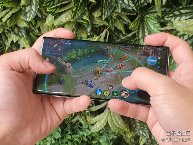 感覺到了嗎？Note10這代防誤觸更好了