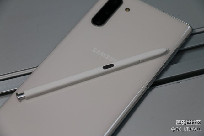 25W超級(jí)快充+3500mAh大電池，三星Galaxy Note 10全面測評(píng)