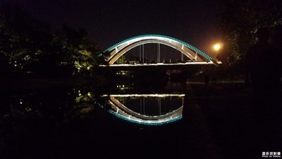 【夜色阑珊】+夜的河，河的夜