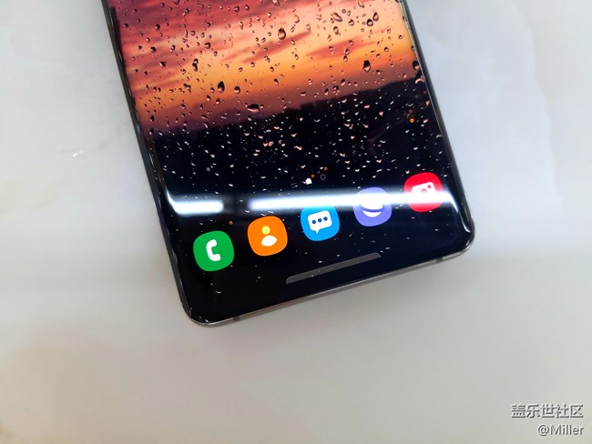 【S10+精彩生活】GalaxyS10+ 屏幕&相機(jī)篇