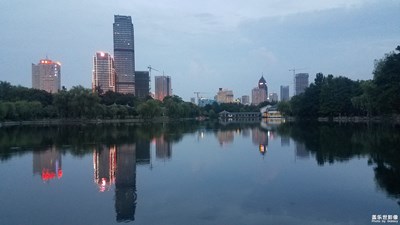 【夜色闌珊】+夜幕將臨的公園