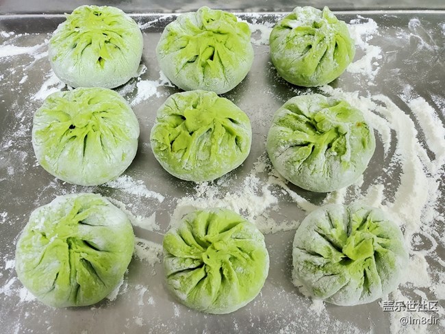 第一次嘗試不一樣的粉絲包，還蠻好吃的。