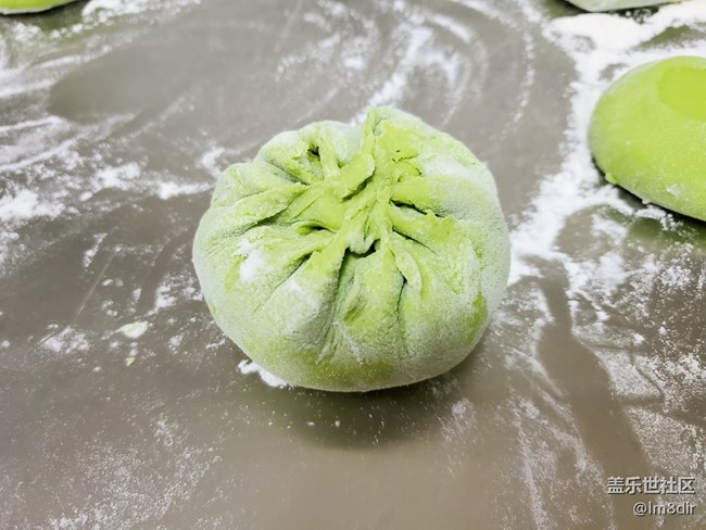 第一次嘗試不一樣的粉絲包，還蠻好吃的。