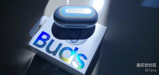 Galaxy Buds 莫彩銀鑒賞