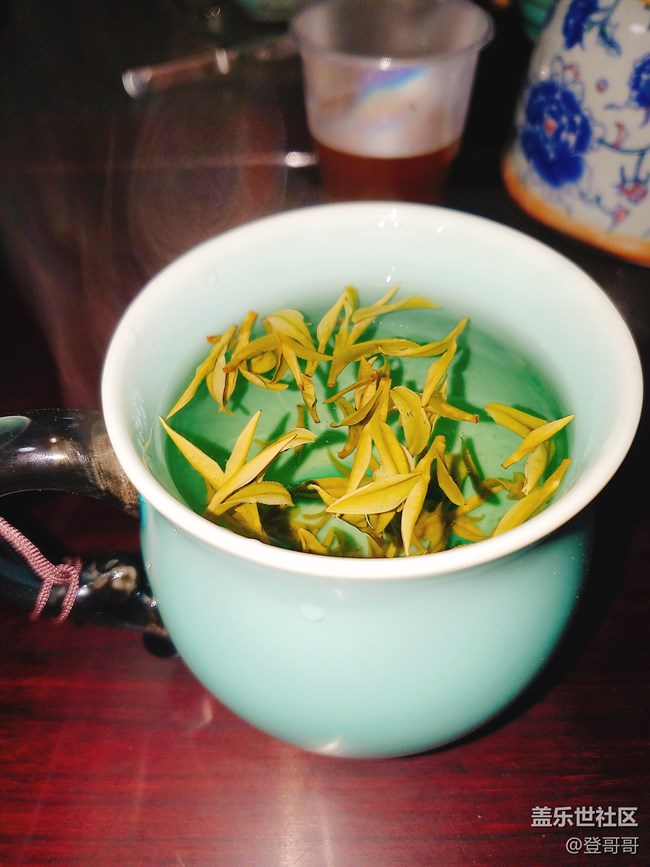 【登哥美食】叫上好友聚一聚,吃海鲜很美妙 【登哥美食】叫上好友聚一聚,吃海鲜很美妙