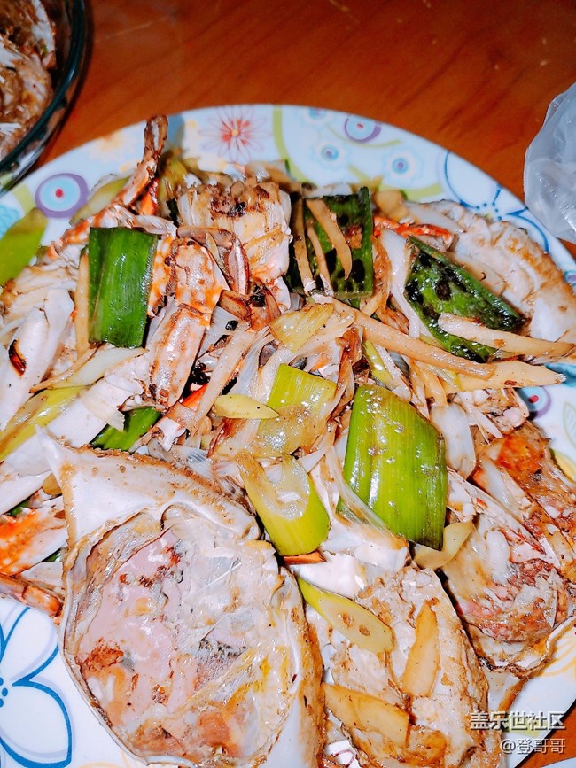 【登哥美食】叫上好友聚一聚,吃海鲜很美妙 【登哥美食】叫上好友聚一聚,吃海鲜很美妙