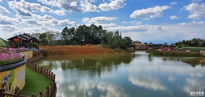 文君故里游大梁