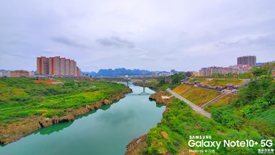 沉浸在超廣角的視覺里無法自拔