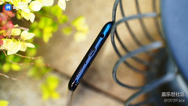 “續(xù)航怪物” 三星Galaxy M30s美圖賞