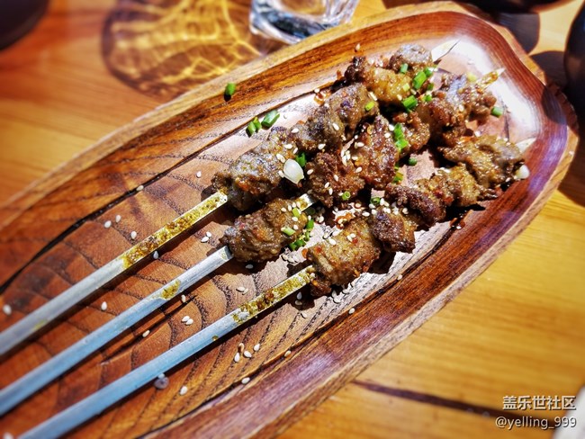 【好店推薦】+牛肉火鍋
