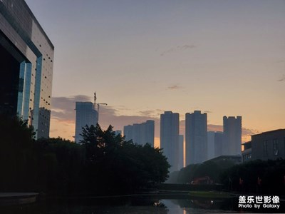 【晨曦】上班路上