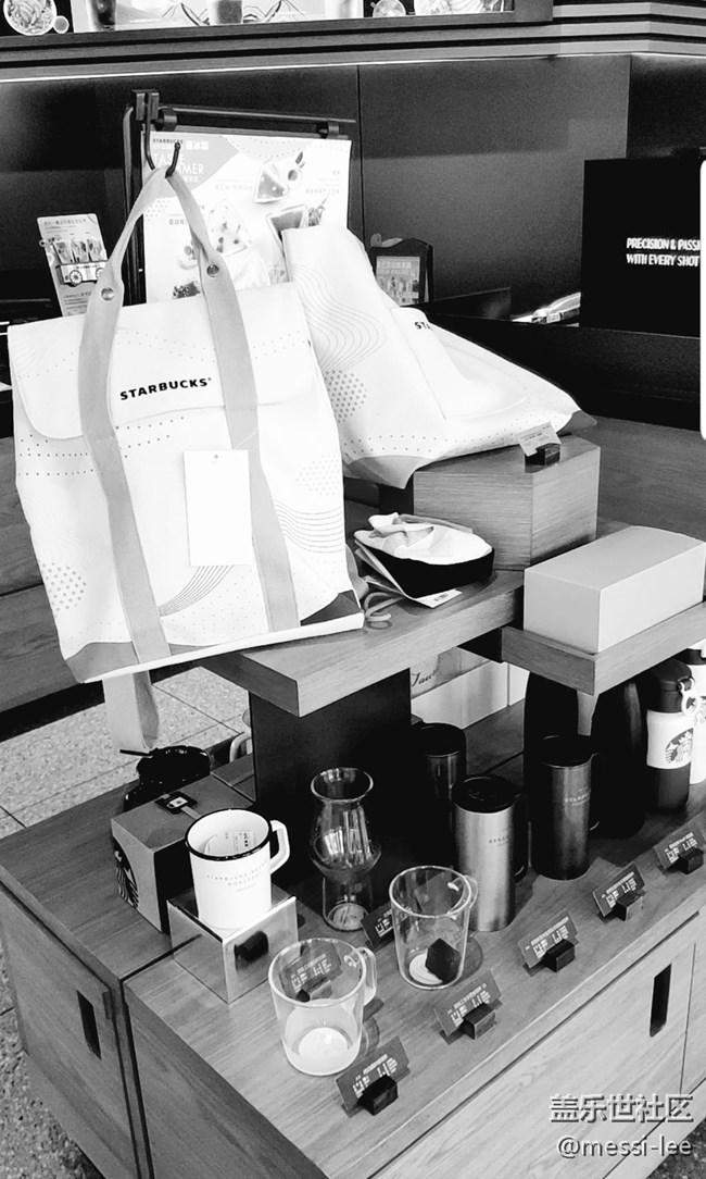 【活動(dòng)回顧】 9.22美食游戲相伴，恭賀旗艦機(jī)皇。