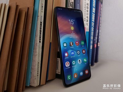 s10眼中的三星A70s