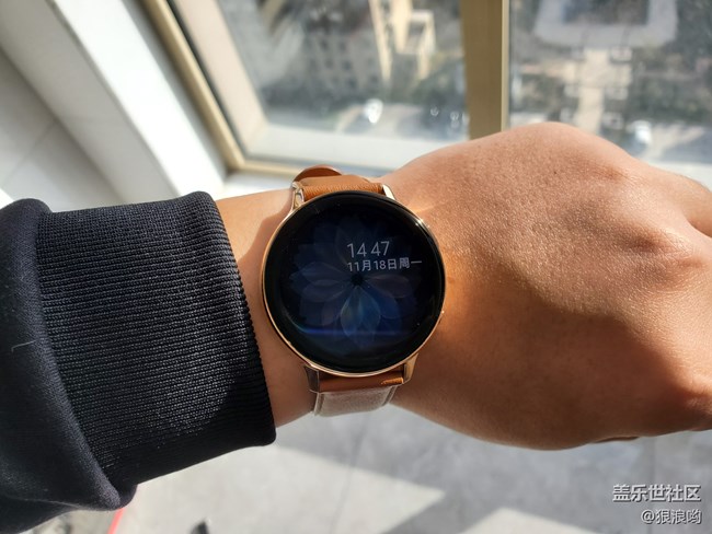 星體驗(yàn) Galaxy Watch Active2 44mm不銹鋼款