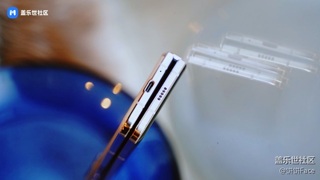 摩登奢華 心系天下 三星W20 5G美圖賞 摩登奢華 心系天下 三星W20 5G美圖賞