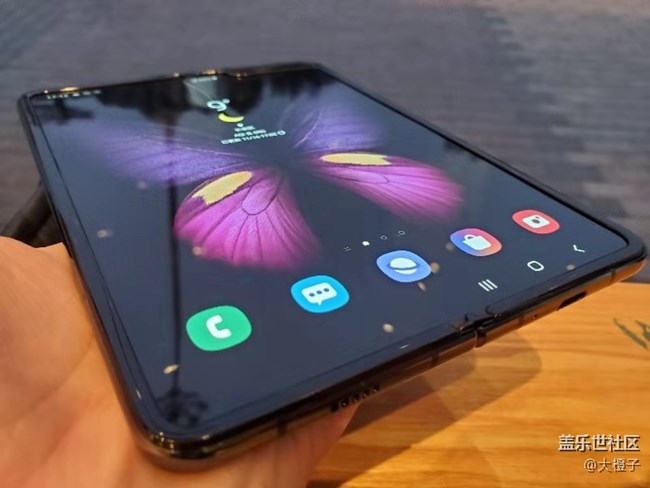 #星部落Fold體驗# 領(lǐng)先未來 石家莊折疊屏手機Fold體驗 #星部落Fold體驗# 領(lǐng)先未來 石家莊折疊屏手機Fold體驗