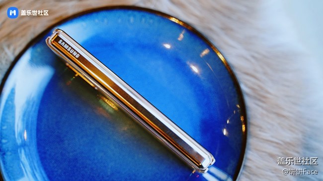 摩登奢華 心系天下 三星W20 5G美圖賞 摩登奢華 心系天下 三星W20 5G美圖賞