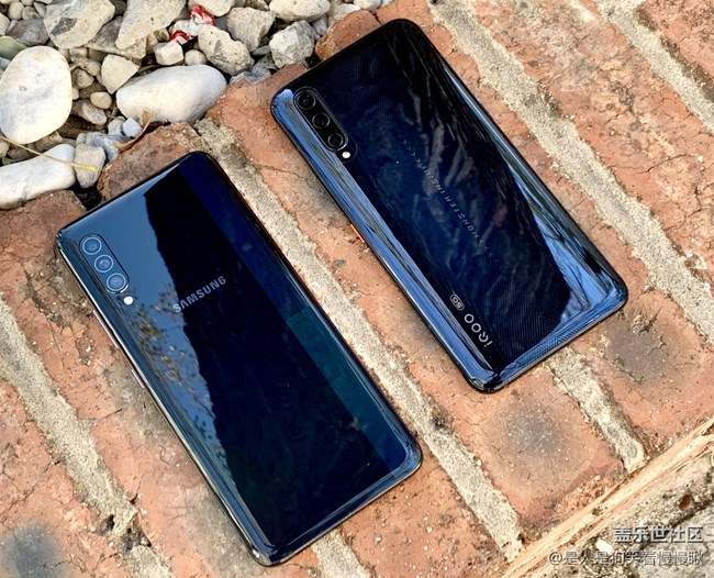 同是4500mAh電量 兩臺手機到底誰的續(xù)航更穩(wěn)?