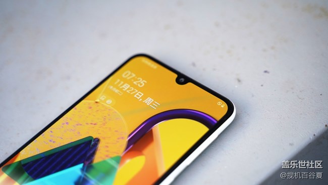 看這里 選擇三星Galaxy M30s的五大理由