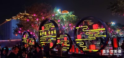 拿事兒把時(shí)間填滿，拿感覺把心填滿