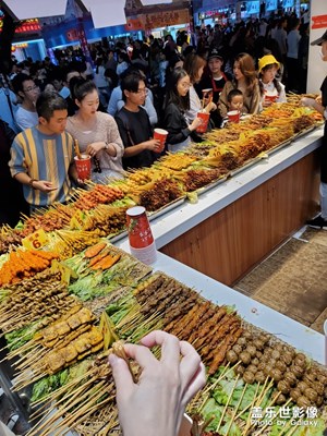 超廣角的極限視野…