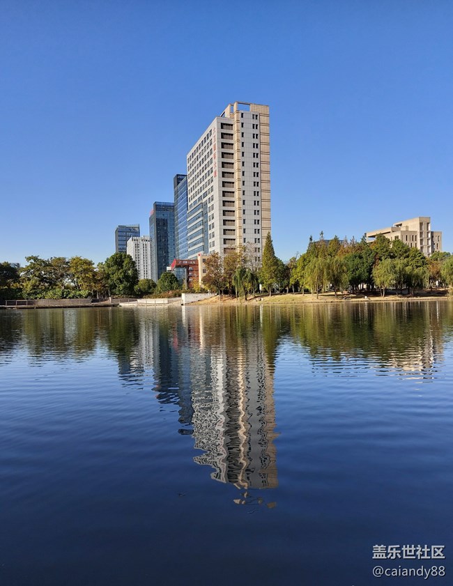 真的很香-Galaxy A70S簡評