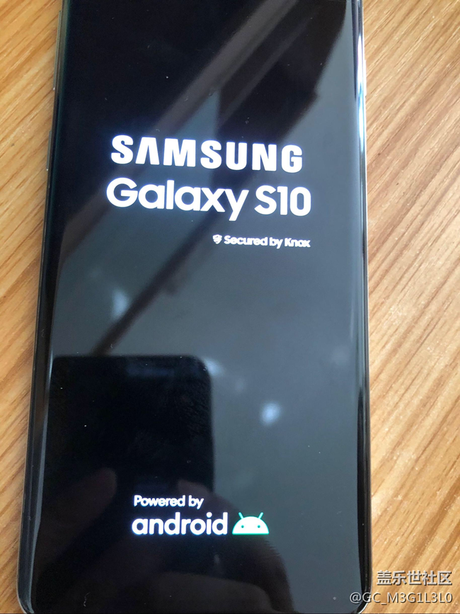 升級了UI2.0開機畫面多了個安卓圖標了，請問這是正常嗎