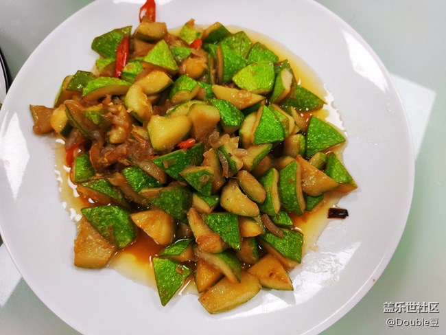 豐盛的晚餐，會發(fā)胖的哦！