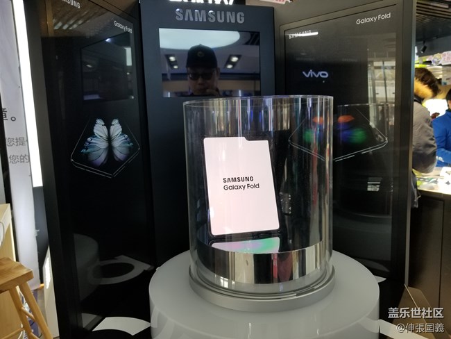 【回顧】品嘗“黃興廣場(chǎng)美食”品鑒“Galaxy Fold“ 【回顧】品嘗“黃興廣場(chǎng)美食”品鑒“Galaxy Fold“