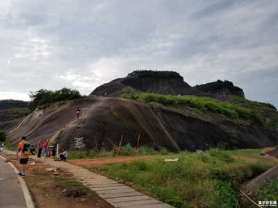 【2019最美瞬間】+鬼斧神工高倚嶺