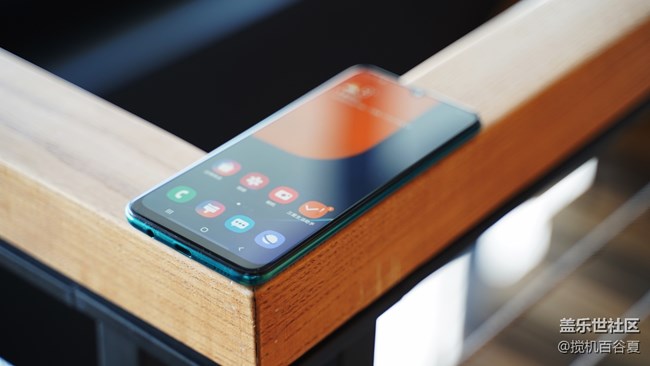 快看！三星Galaxy A50s的顏值也太高了