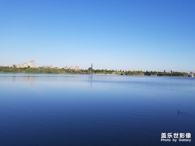 【最美瞬間】+水天一色