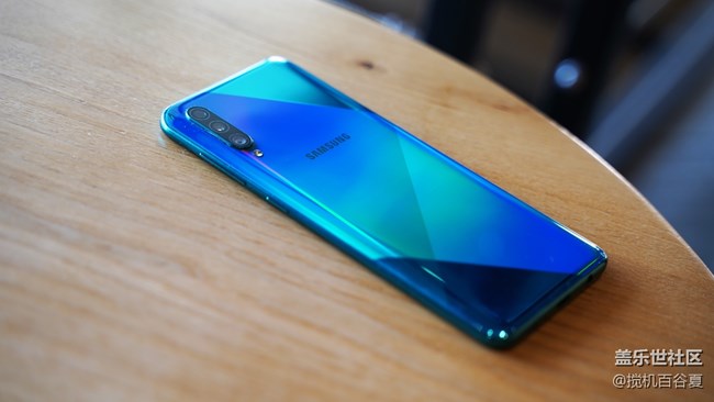 快看！三星Galaxy A50s的顏值也太高了
