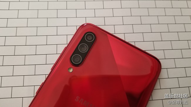Galaxy A70s簡評：誠意滿滿的中端佳作