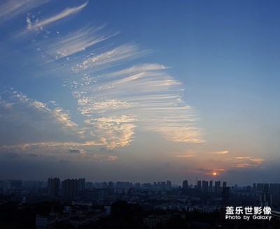 [美麗的云]—西邊的彩云