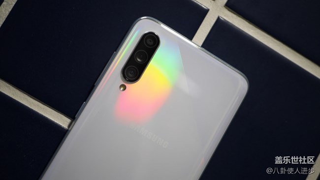 三星Galaxy A70s是過(guò)節(jié)送禮最佳神機(jī)！