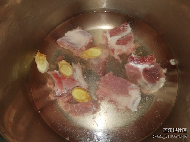 【年末美食】+山藥燉小排湯