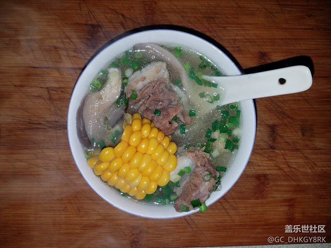 【深夜食堂】+玉米骨頭湯