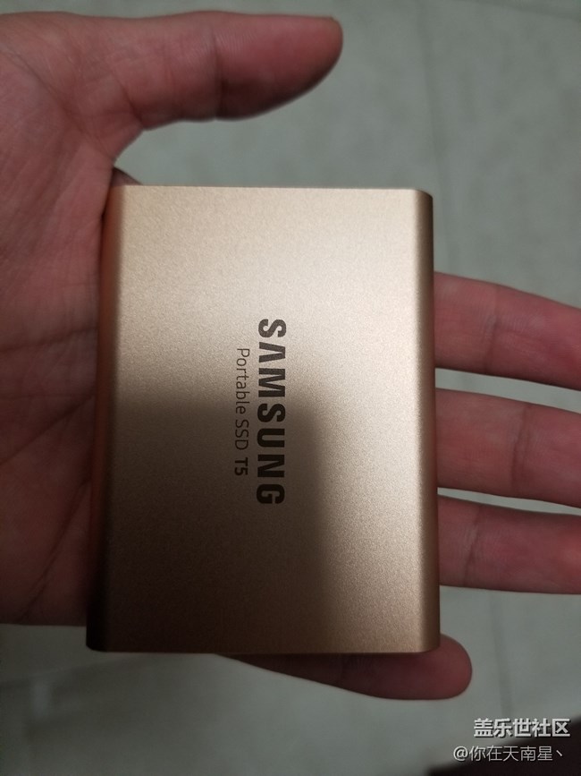 社區(qū)兌換的硬盤收到了