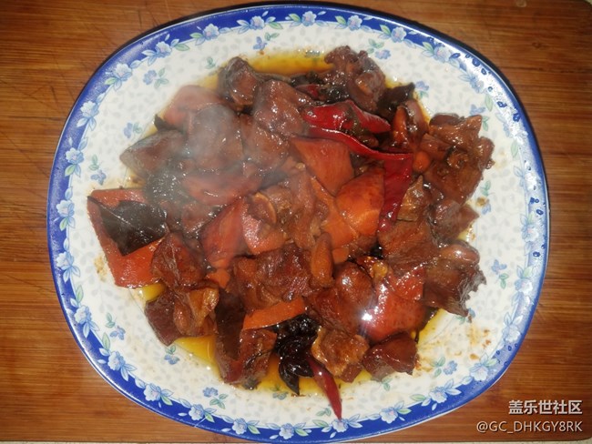 【新年團(tuán)圓飯】+胡蘿卜燒牛肉